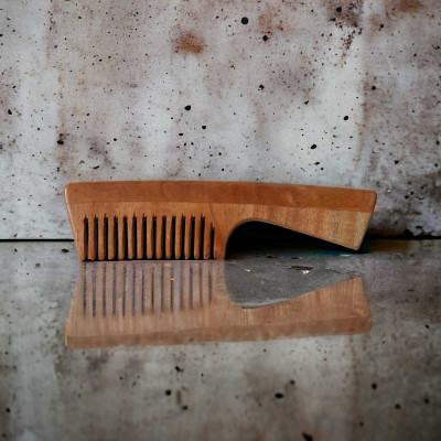 MICLAC Kachhi neem wooden comb with handle (pack of 1)