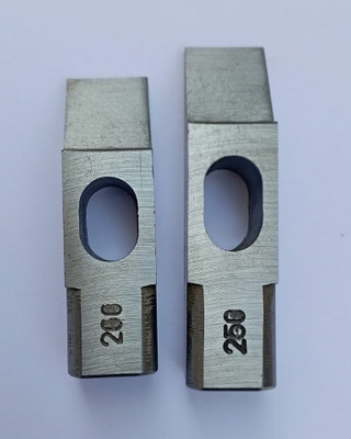 ALPHABET 200+250 gms Cut Type Carpenter Speciality Hammer(0.45 kg)