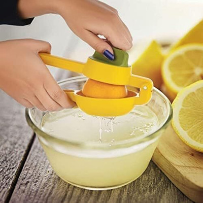 NSUSU Plastic Hand Juicer(Yellow)