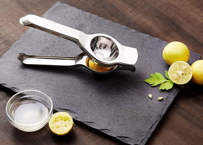 SAZARA Steel Stainless Steel Lemon Squeezer Hand Juicer(Silver)