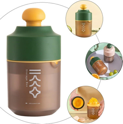 Meneflix Plastic Portable Manual Fruit Juicer Hand Juicer(Green)