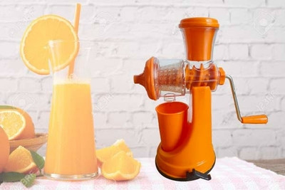 Saicrest Plastic Hand Juicer(Orange)