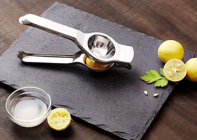LSARI Steel Stainless Steel Lemon Squeezer Hand Juicer(Silver)