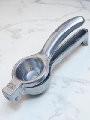 Nutech Steel lemon squeezer Hand Juicer(Silver)