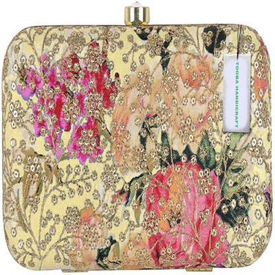 D'vine Luxe Party Beige  Clutch