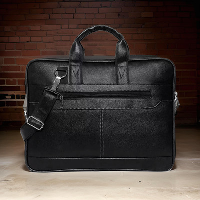 Shivra Men & Women Black Messenger Bag