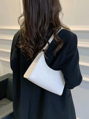 LIKE STYLE White Sling Bag L.S-222-SLNBG-CHND-SHPE-CROCO-WHTE@_22