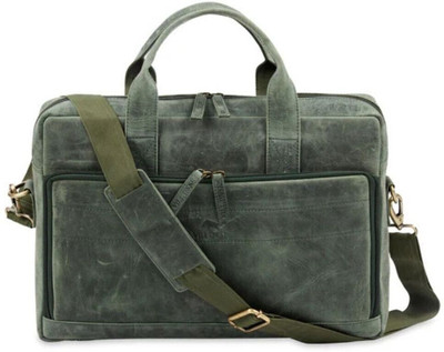 VILL OKSE Women Green Messenger Bag