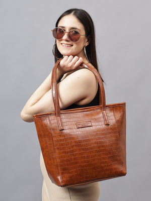Pramadda Pure Luxury Women Tan Tote