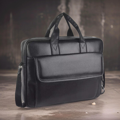 house of common Men & Women Black Messenger Bag