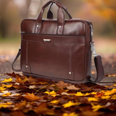 PROVOGUE Men & Women Brown Messenger Bag