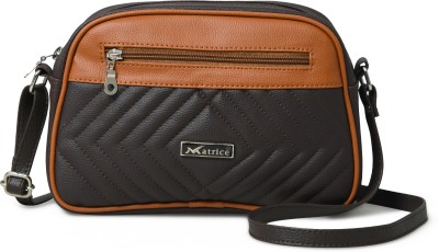 MATRICE Men Black Hand-held Bag