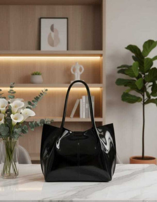 SIJJEEL Women Black Handbag