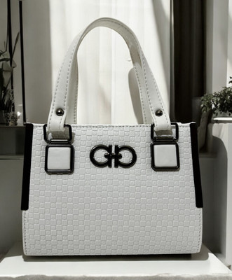 Skorpio Women Beige Handbag