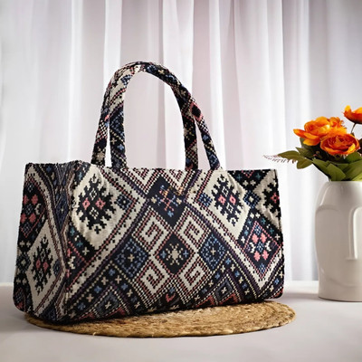 QNS Women Grey Tote