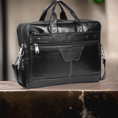 JairaJ Men & Women Black Messenger Bag