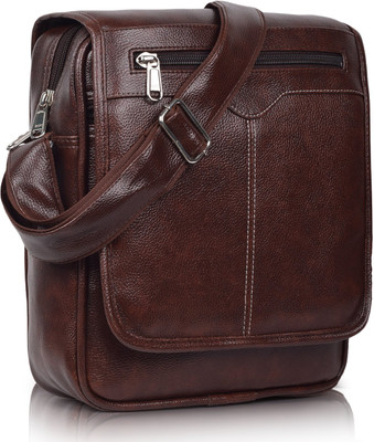 bellira Men Brown Messenger Bag
