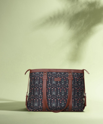 ZOUK Women Black Shoulder Bag