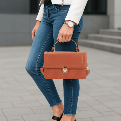 Trendz Firenze Women Brown Messenger Bag