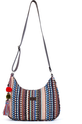 ANOUK Brown Hobo Chic and spacious hobo bag with a relaxed silhouette