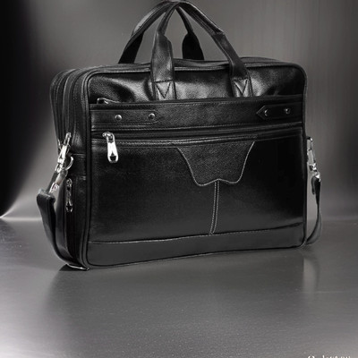 house of common Men & Women Black Messenger Bag