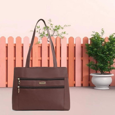 Nariox Women Brown Messenger Bag
