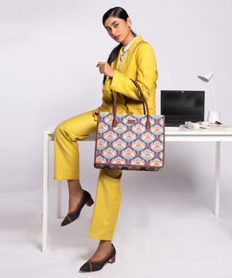 ZOUK Women Blue Tote