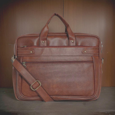 JairaJ Men & Women Tan Messenger Bag