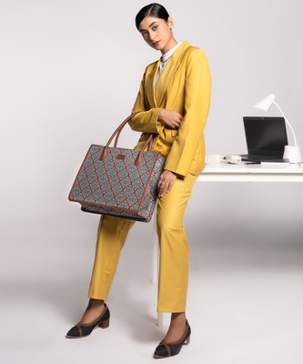 ZOUK Women Green Tote