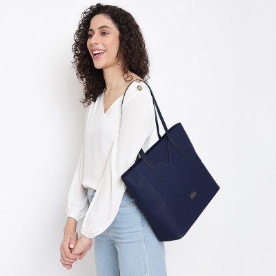 KLEIO Women Blue Tote