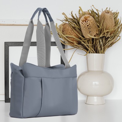 Nariox Women Grey Satchel