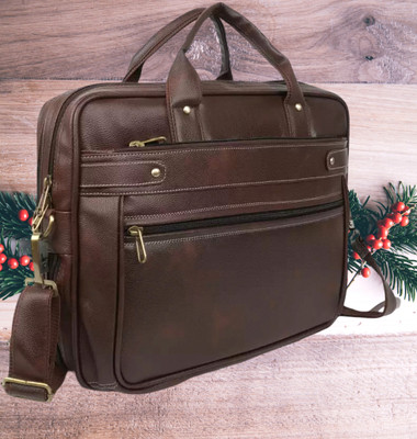 Shivra Men & Women Brown Messenger Bag