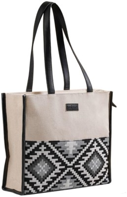 Nestasia Women White, Black, Beige Tote