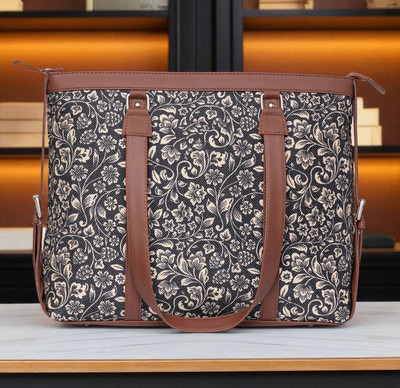 brado jewellery Women Brown, Black Handbag