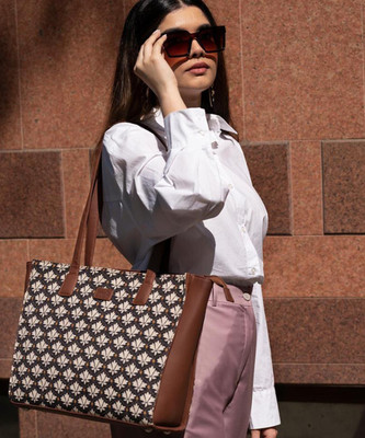 ZOUK Women Black, White Tote