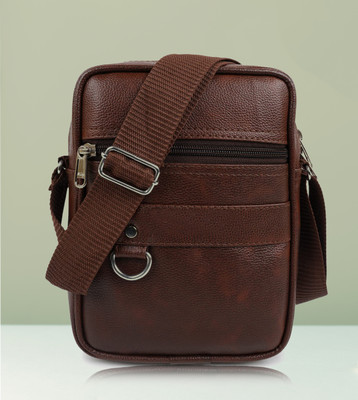 ZipCraze Men Brown Messenger Bag