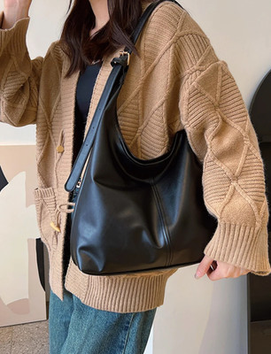 HK PURSE Women Black Hobo