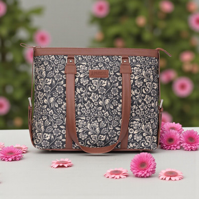 REEWAZIMPERIAL Women Black Tote