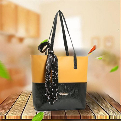 Nariox Women Yellow Messenger Bag