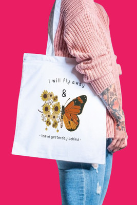 SAVIE Women White Tote