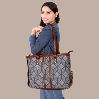 zebco bags Women Brown Handbag