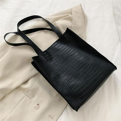 aesthetic Women Black Tote