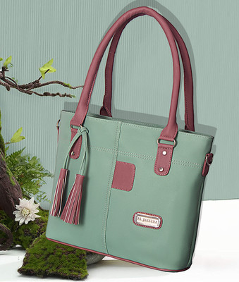 AL JAZEERA Women Green Shoulder Bag