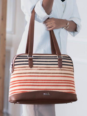 ZOUK Women Multicolor Hand-held Bag