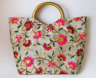 BLOOMTAIL Women Multicolor Hand-held Bag