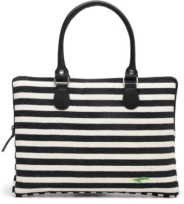 asian Men & Women Grey Messenger Bag