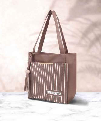 claspNclutch Women Beige Shoulder Bag