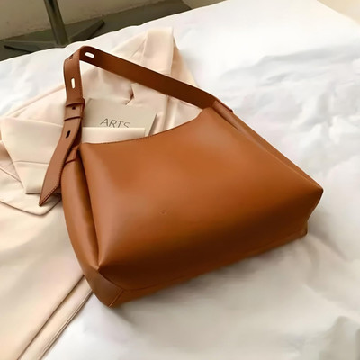 HorseandHash Women Tan Messenger Bag