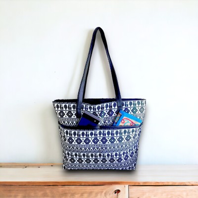 ZIQAO Women Multicolor Tote