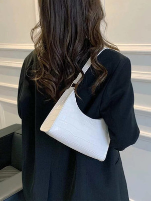 LIKE STYLE White Sling Bag L.S-222-SLNBG-CHND-SHPE-CROCO-WHTE@_21